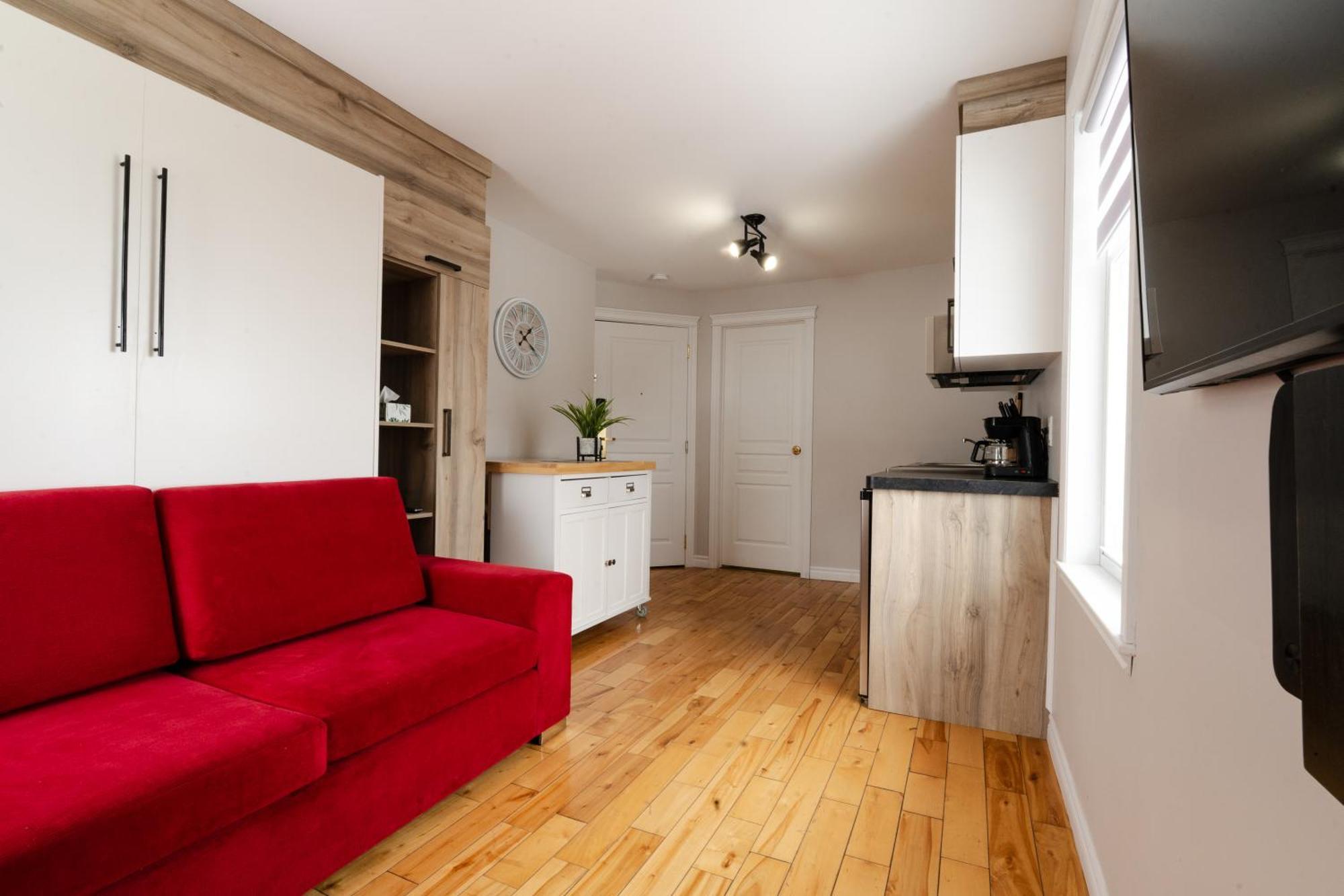 Les Quatre Bonheurs Hotel *